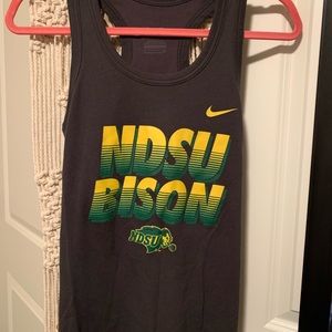Nike ndsu tank, barely worn